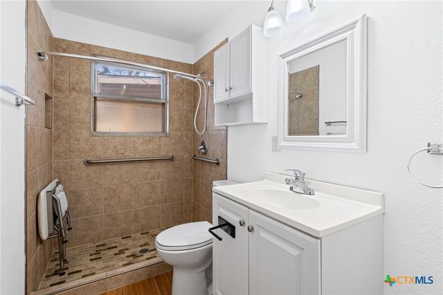 1401 N W S Young Drive, Killeen, TX 76543