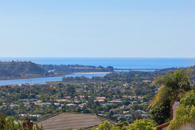 6811 VIANDA COURT, Carlsbad, CA 92009