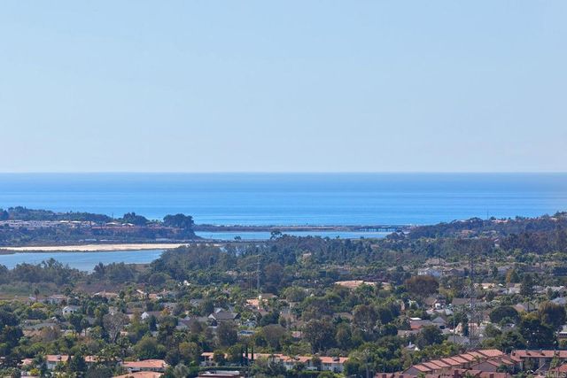 6811 VIANDA COURT, Carlsbad, CA 92009