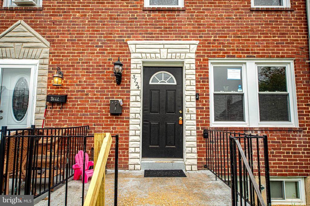 3724 ELMORA AVE, Baltimore, MD 21213