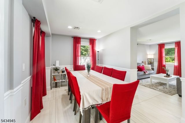 379 Old Georges Rd, North Brunswick Twp., NJ 08902