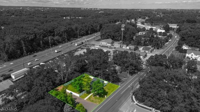 379 Old Georges Rd, North Brunswick Twp., NJ 08902