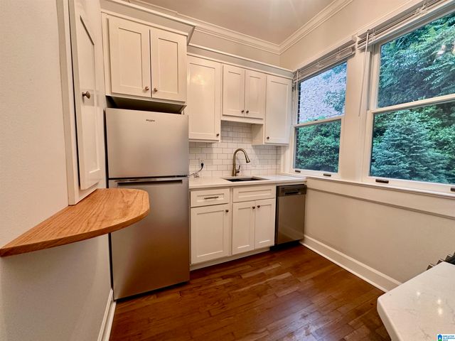 3809 12th Ct S Apt B1, Birmingham, AL 35222