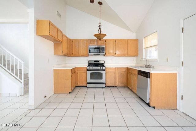 10669 Onyxstone Street, El Paso, TX 79924