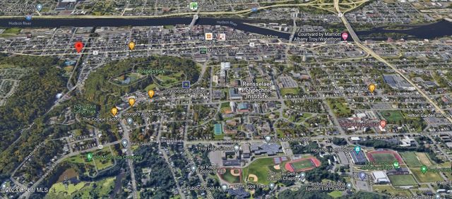 355 4th Street 2nd Flr, Troy, NY 12180