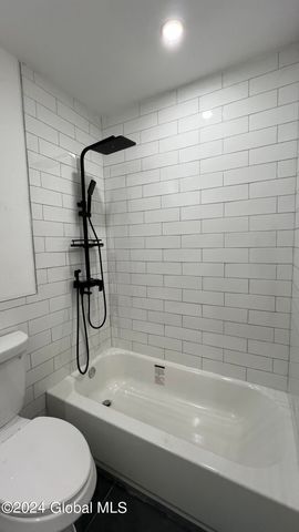 355 4th Street 2nd Flr, Troy, NY 12180