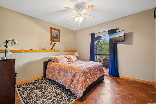 175 Lorne Rd, Canyon Lake, TX 78133