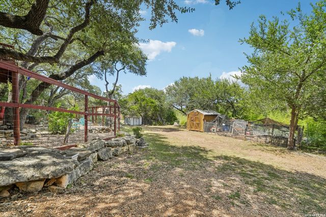 175 Lorne Rd, Canyon Lake, TX 78133