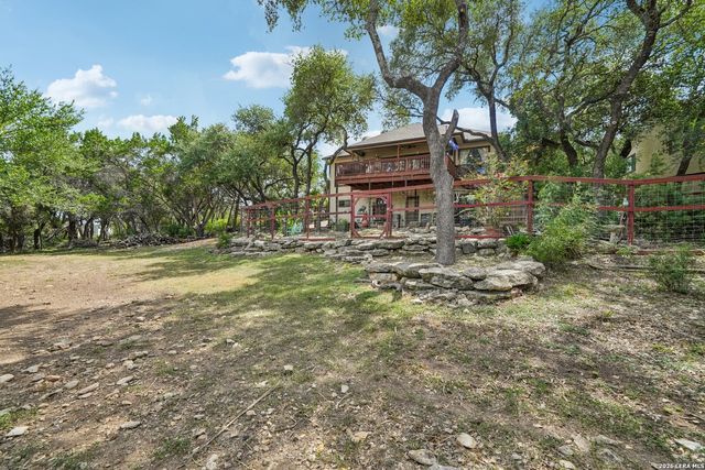 175 Lorne Rd, Canyon Lake, TX 78133