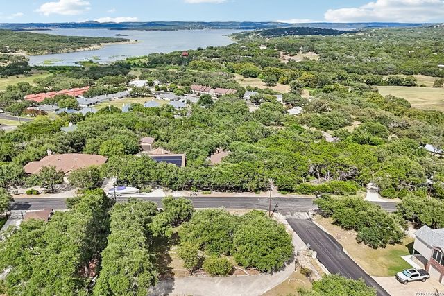 175 Lorne Rd, Canyon Lake, TX 78133