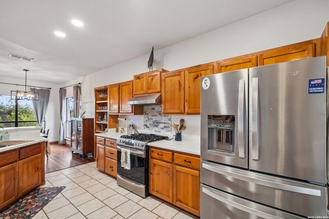 175 Lorne Rd, Canyon Lake, TX 78133