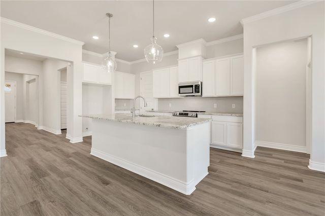 4089 Crestmont Drive, College Station, TX 77845