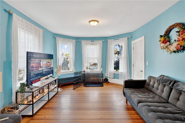 24 Pendleton Street, Cranston, RI 02920