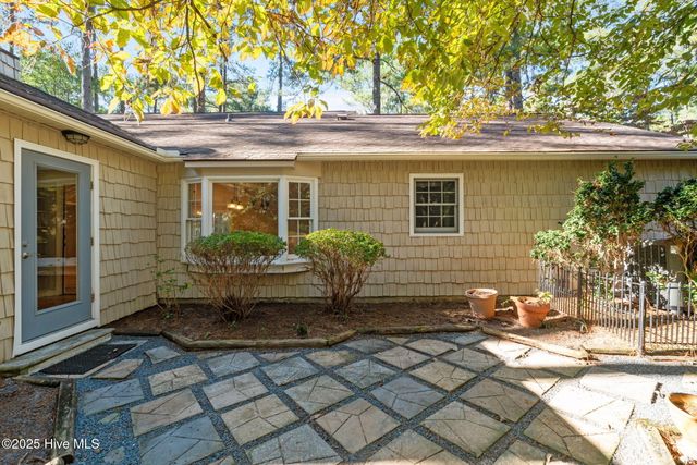 4 White Birch Lane, Pinehurst, NC 28374