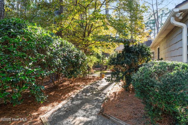 4 White Birch Lane, Pinehurst, NC 28374