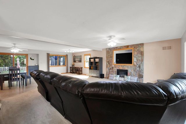 5715 Marwood DRIVE, Racine, WI 53402