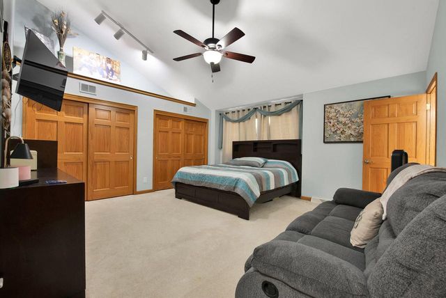 5715 Marwood DRIVE, Racine, WI 53402