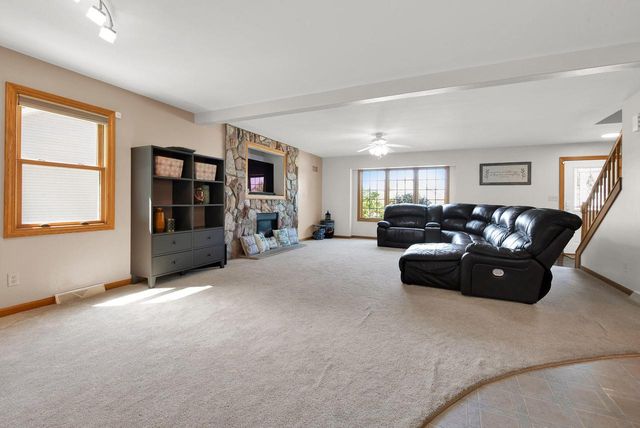 5715 Marwood DRIVE, Racine, WI 53402