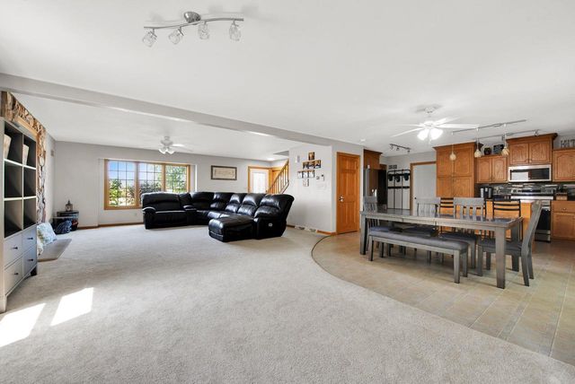 5715 Marwood DRIVE, Racine, WI 53402