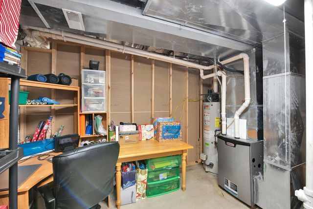 5715 Marwood DRIVE, Racine, WI 53402