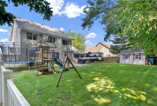 5715 Marwood DRIVE, Racine, WI 53402