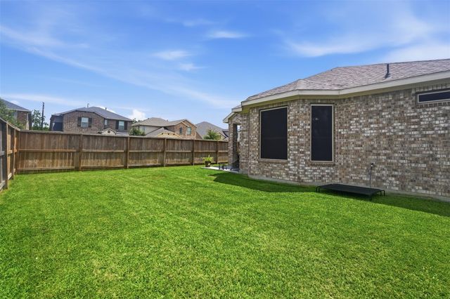 428 Kohls Crest Road, La Porte, TX 77571