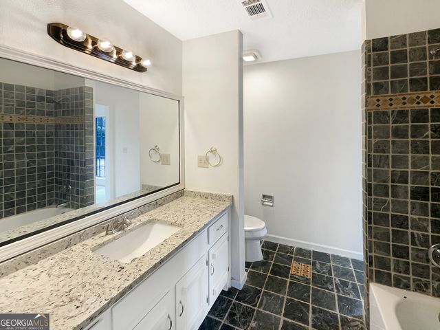 7040 Northgreen Drive, Atlanta, GA 30328