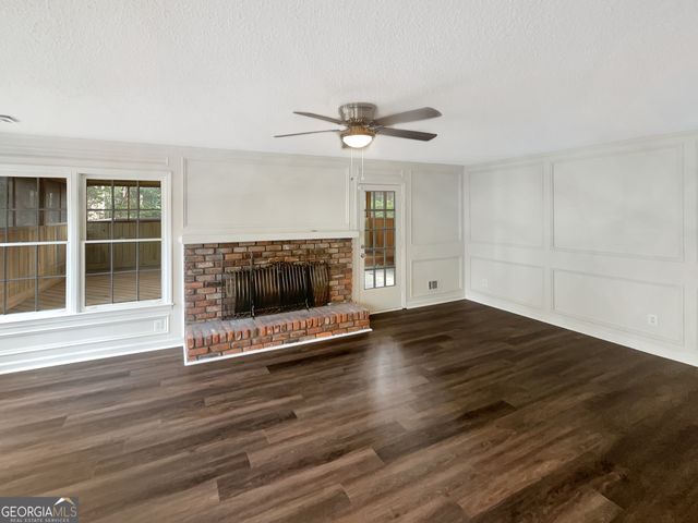 7040 Northgreen Drive, Atlanta, GA 30328