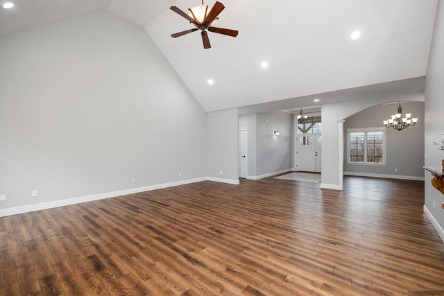 3953 E Windsmore Drive, Springfield, MO 65802