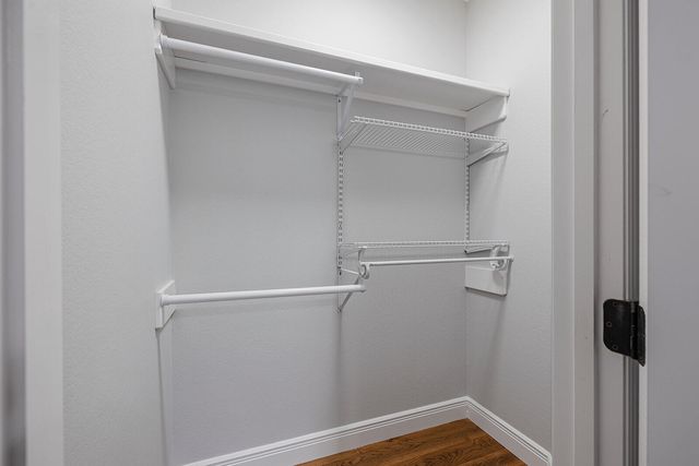 3953 E Windsmore Drive, Springfield, MO 65802