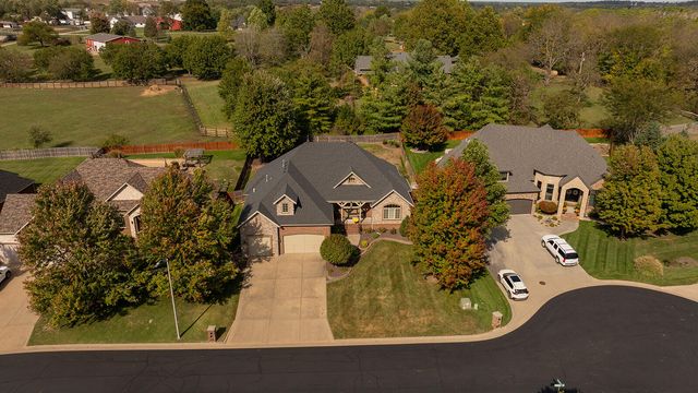 3953 E Windsmore Drive, Springfield, MO 65802