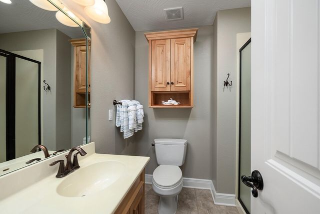 3953 E Windsmore Drive, Springfield, MO 65802