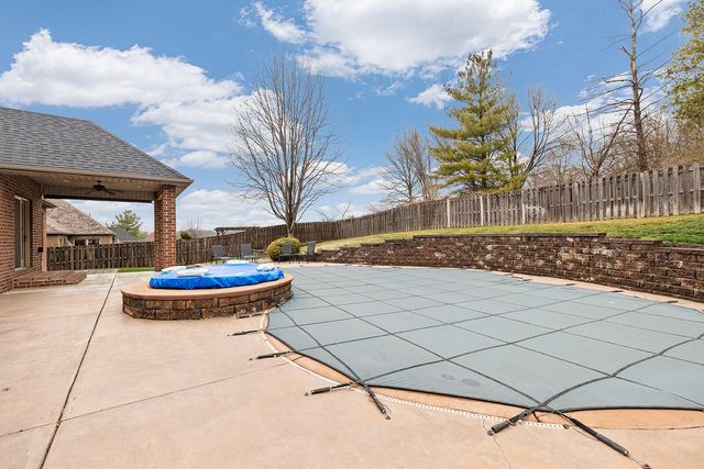 3953 E Windsmore Drive, Springfield, MO 65802