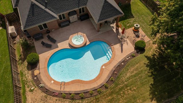 3953 E Windsmore Drive, Springfield, MO 65802