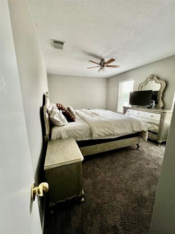 9610 Serenata Court, Humble, TX 77396