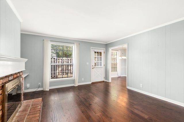 107 Boxwood Dr, Franklin, TN 37069