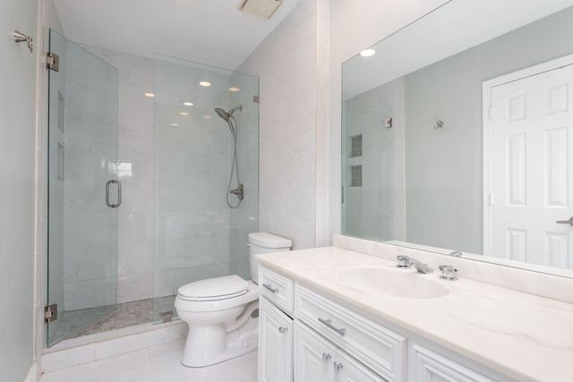 107 Boxwood Dr, Franklin, TN 37069