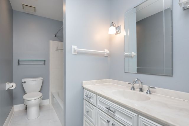 107 Boxwood Dr, Franklin, TN 37069