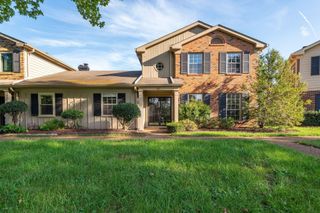 107 Boxwood Dr, Franklin, TN 37069