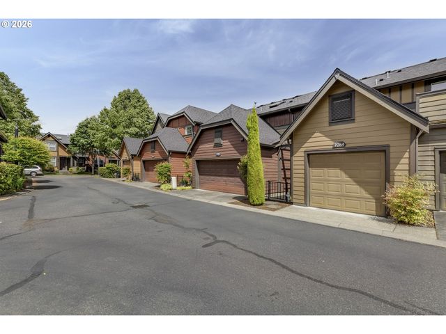 7084 Ne STONEWATER St, Hillsboro, OR 97124