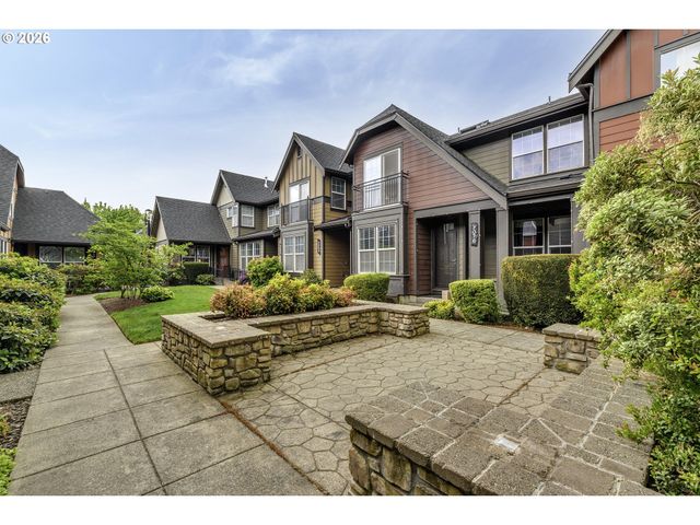 7084 Ne STONEWATER St, Hillsboro, OR 97124