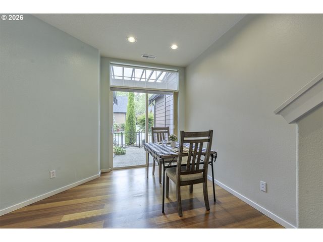 7084 Ne STONEWATER St, Hillsboro, OR 97124