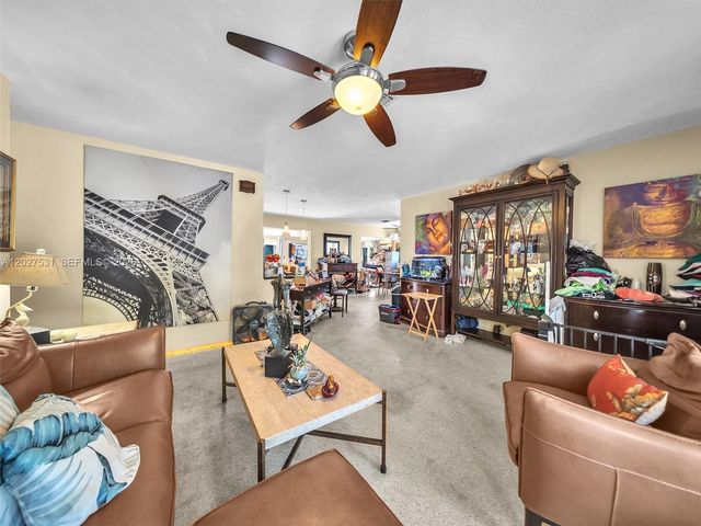 4321 NE 15th Ter, Oakland Park, FL 33334