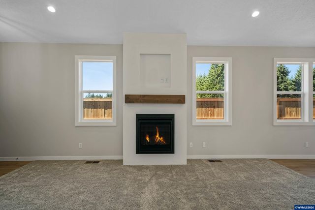 760 Emily Grace Ct SE, Salem, OR 97306