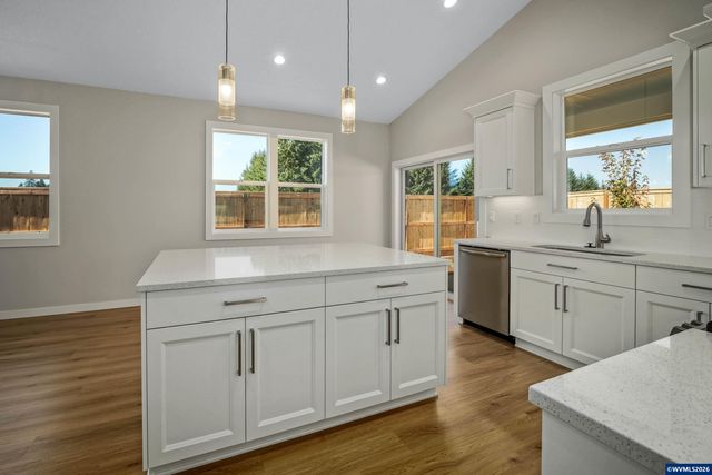 760 Emily Grace Ct SE, Salem, OR 97306