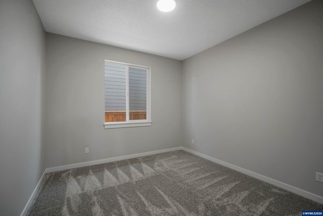 760 Emily Grace Ct SE, Salem, OR 97306