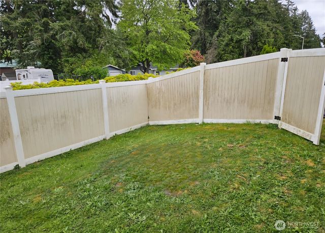 11229 3rd Avenue Ct E, Tacoma, WA 98445