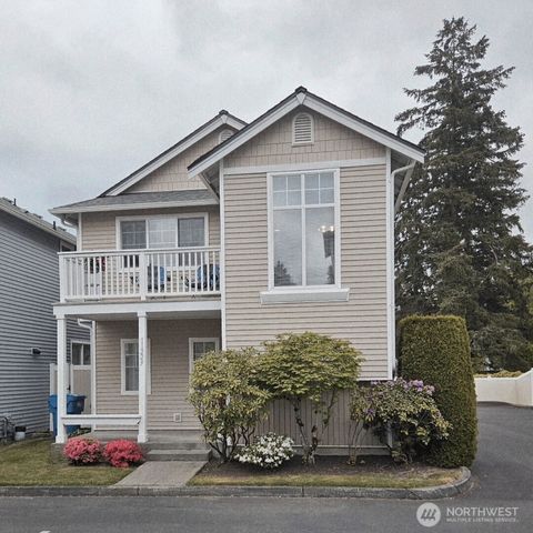 11229 3rd Avenue Ct E, Tacoma, WA 98445