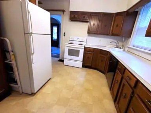 50 W Lincoln Street, Westerville, OH 43081