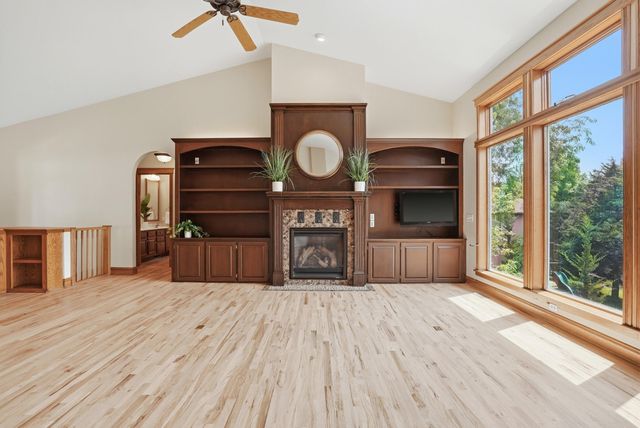 4702 GARDEN BROOK CT, Columbia, MO 65203